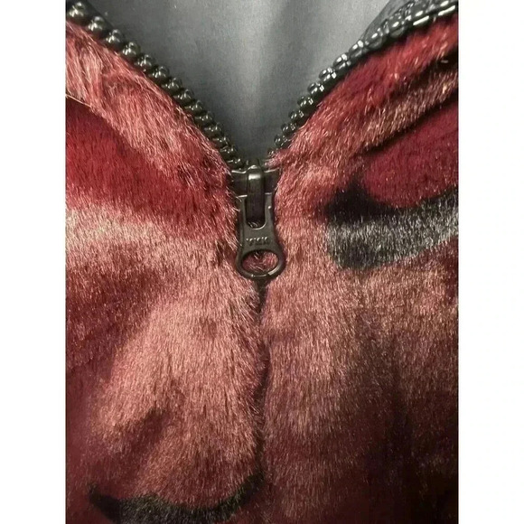 Nike Sportswear PlushWomen's Printed Faux Fur Jacket Size XS - Picture 8 of 10